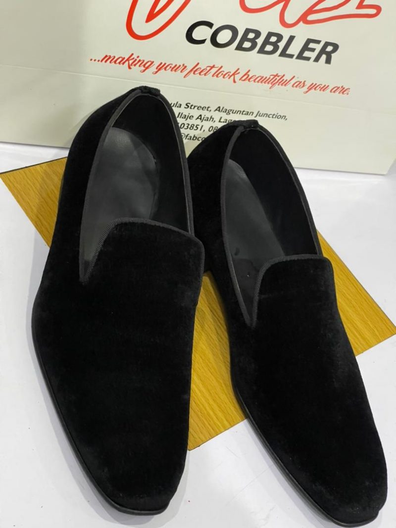 Black Handy Loafers(Velvet) - Image 4